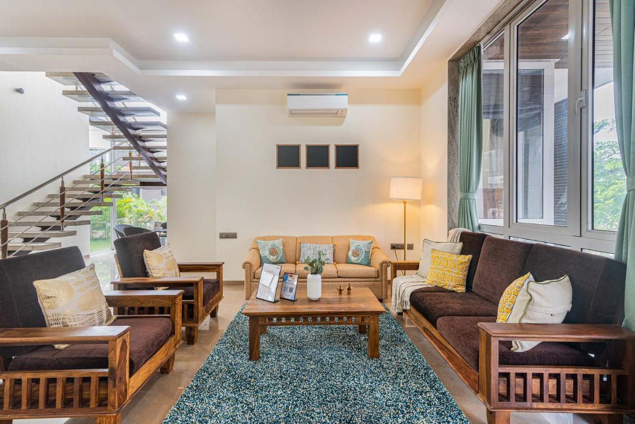 Sierra Skies By Stayvista - A Mountain-View Villa Featuring A Rooftop Swimming Pool, Jacuzzi, Turf, And A Gym For An Elevated Stay Lonavala Exteriör bild